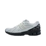 1906R Comme des Garçons Homme 'White Black'